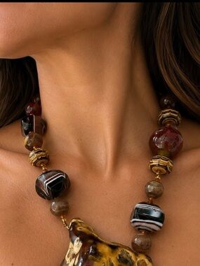 Necklace stone Heavy stone brown women Necklace